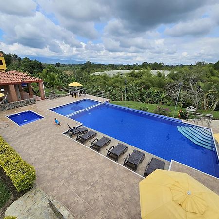Hotel Campestre Los Mangos 金巴亚 外观 照片