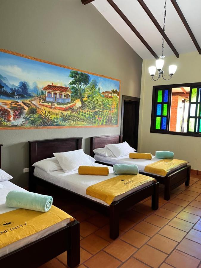 Hotel Campestre Los Mangos 金巴亚 外观 照片
