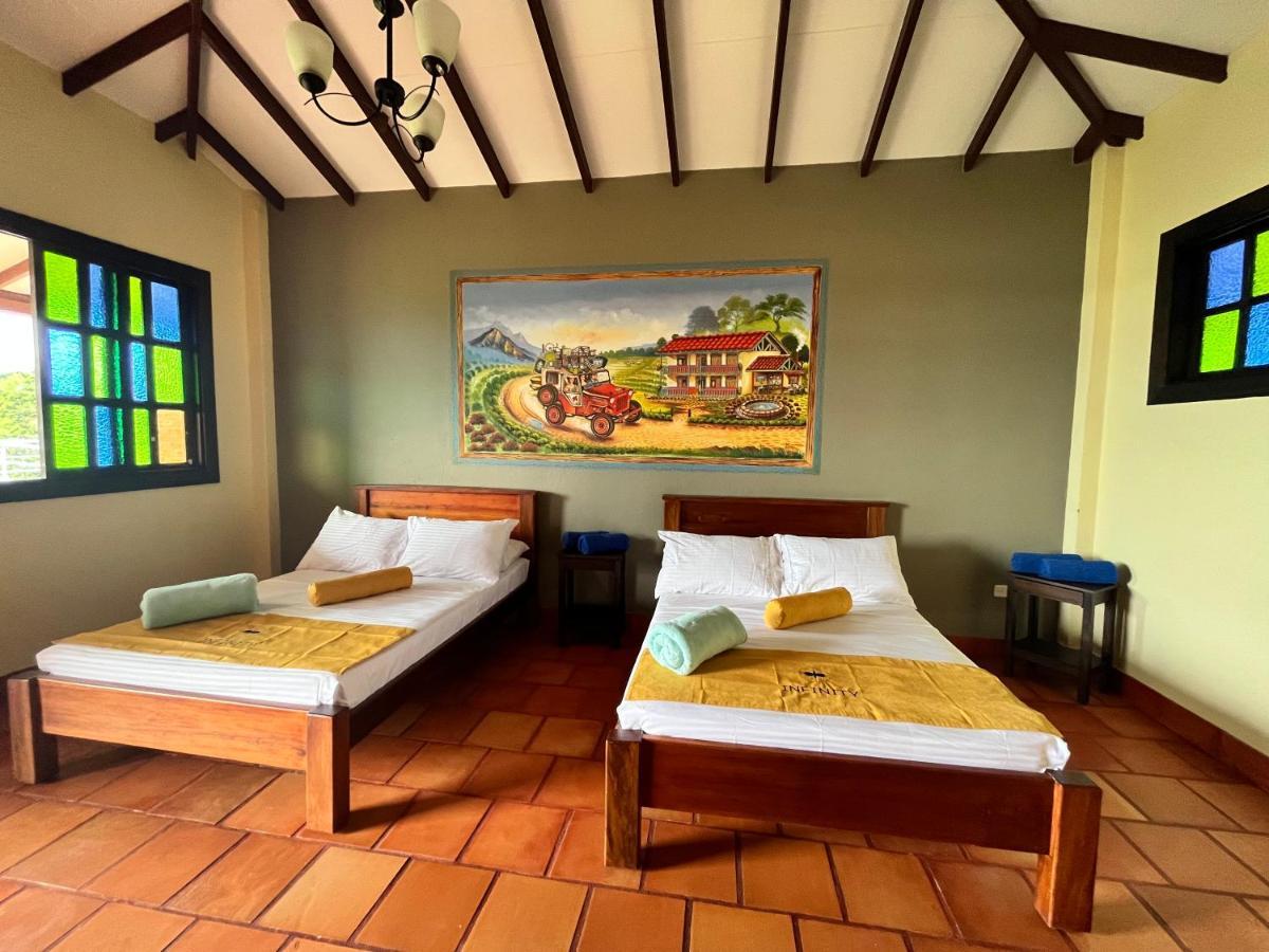 Hotel Campestre Los Mangos 金巴亚 外观 照片