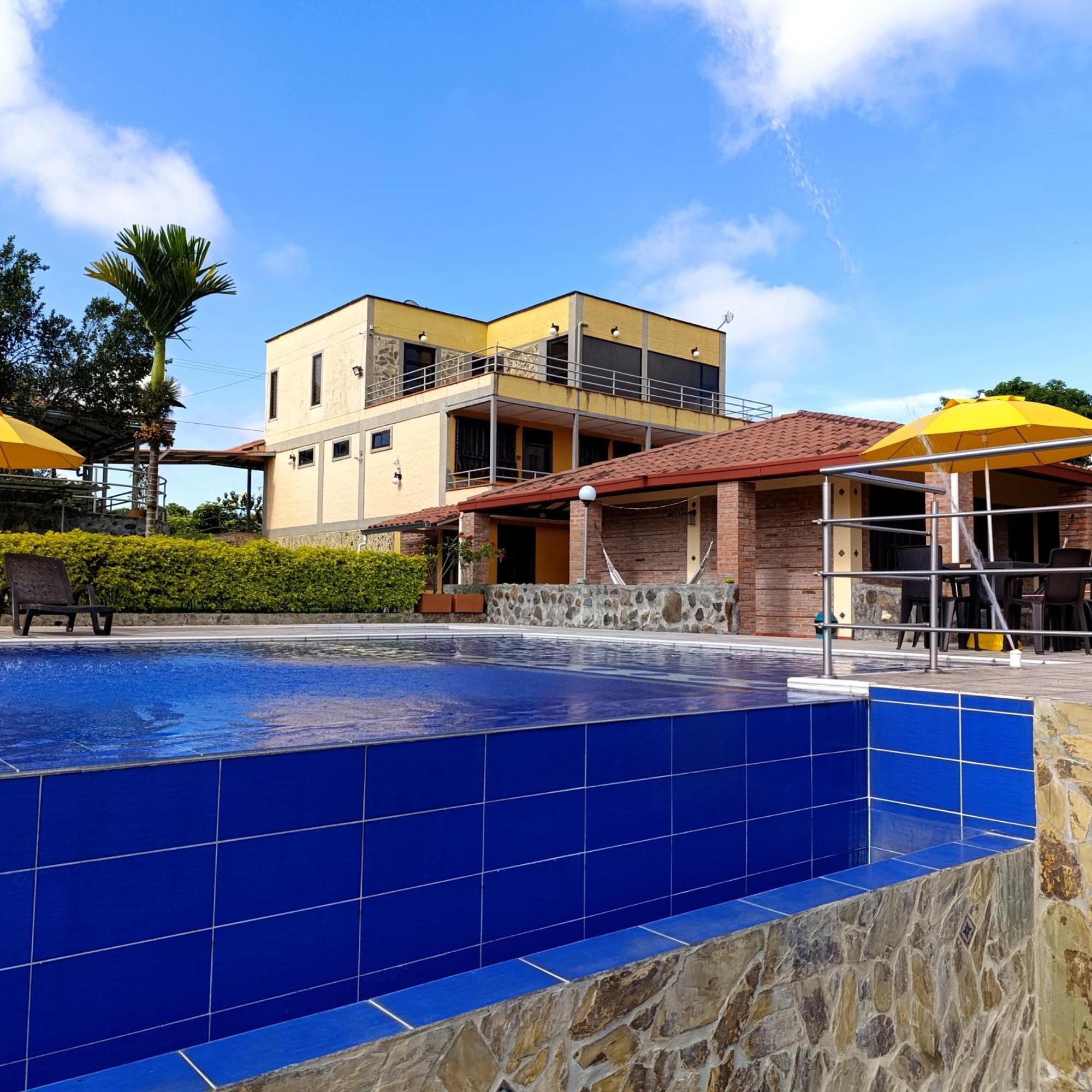 Hotel Campestre Los Mangos 金巴亚 外观 照片